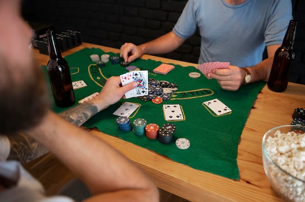 European Roulette wheel and betting layout at liga123 live studio